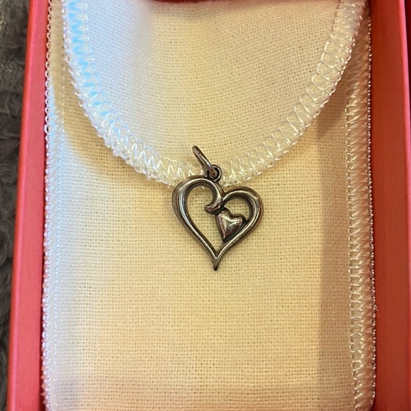 James Avery Charm/ Pendant Lot with Polish Cloth - Picture 4 of 8